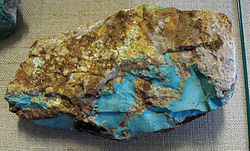 http://upload.wikimedia.org/wikipedia/commons/thumb/d/d9/turquoise_with_quartz.jpg/250px-turquoise_with_quartz.jpg